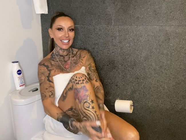 KADA LOVE Porno Video: Boob job für meinen Jüngling
